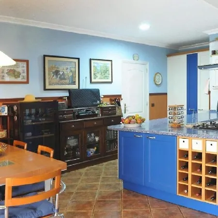 Agradable Viila Con Piscina Дом отдыха Адехе